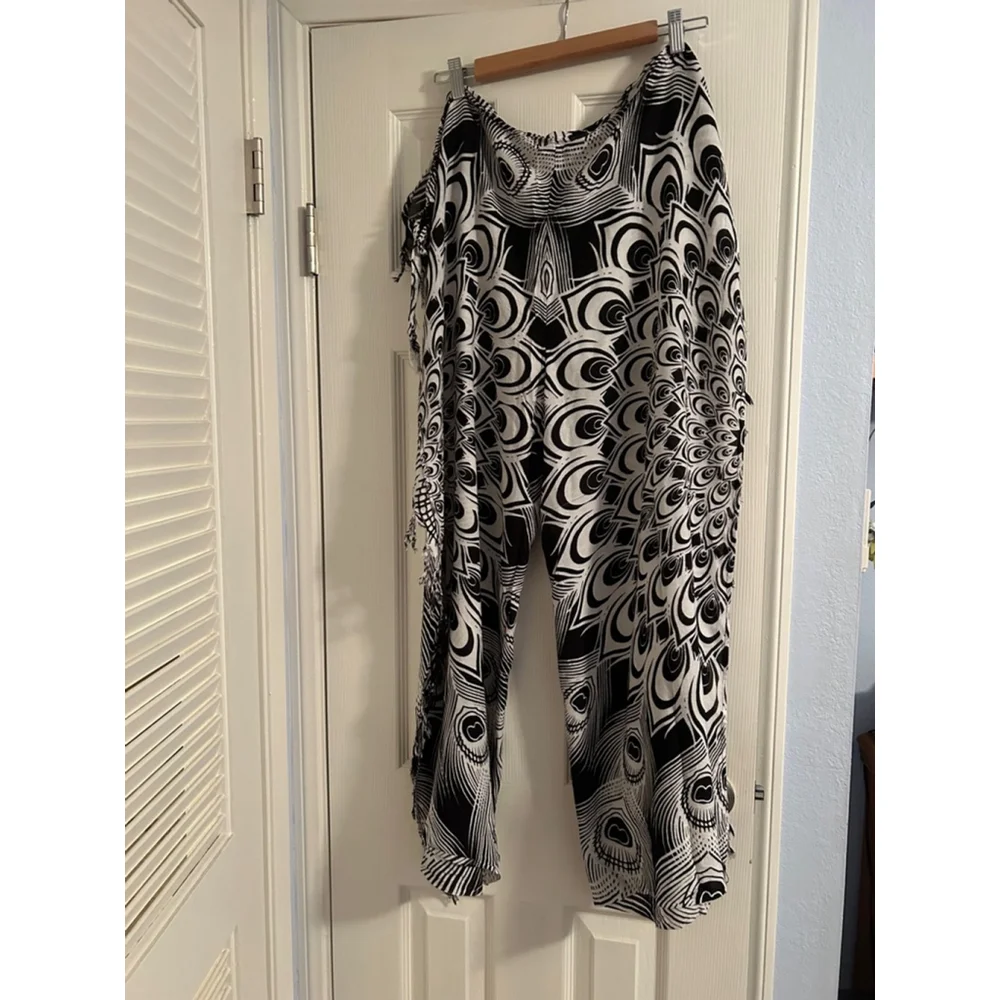 Pareos in Paradise Wrap Pants Black White Peacock One Size Rayon - Picture 3 of 9